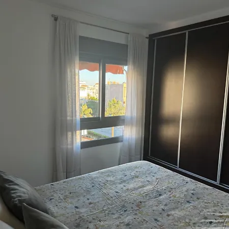 Con Piscina En Playamar توريمولينوس